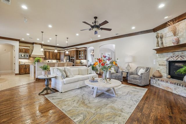 3316 Fairway Drive, Denton, TX 76226