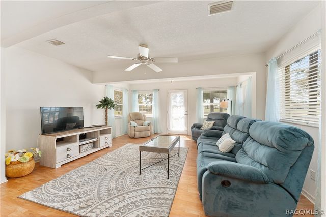 9662 SW 93rd Loop, Ocala, FL 34481