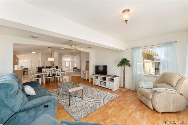 9662 SW 93rd Loop, Ocala, FL 34481