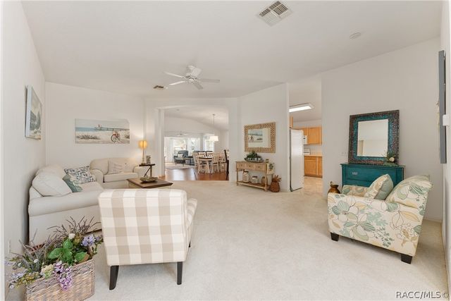 9662 SW 93rd Loop, Ocala, FL 34481