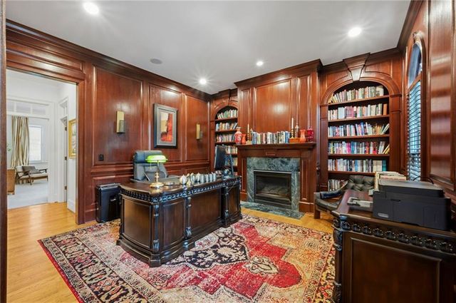 447 Langley Oaks Drive SE, Marietta, GA 30067