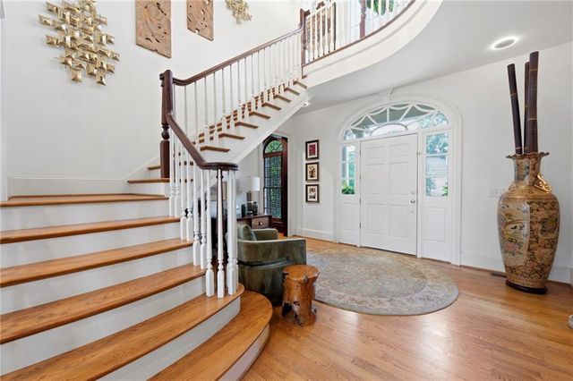 447 Langley Oaks Drive SE, Marietta, GA 30067