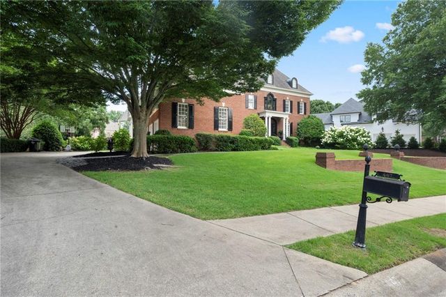 447 Langley Oaks Drive SE, Marietta, GA 30067
