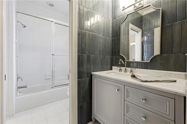 447 Langley Oaks Drive SE, Marietta, GA 30067