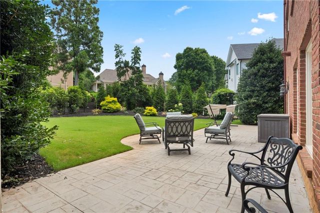 447 Langley Oaks Drive SE, Marietta, GA 30067
