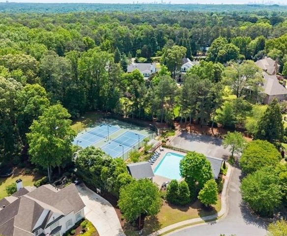 447 Langley Oaks Drive SE, Marietta, GA 30067