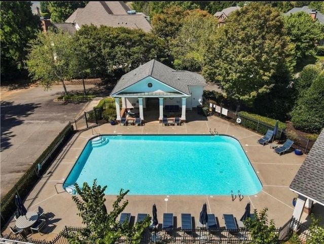 447 Langley Oaks Drive SE, Marietta, GA 30067