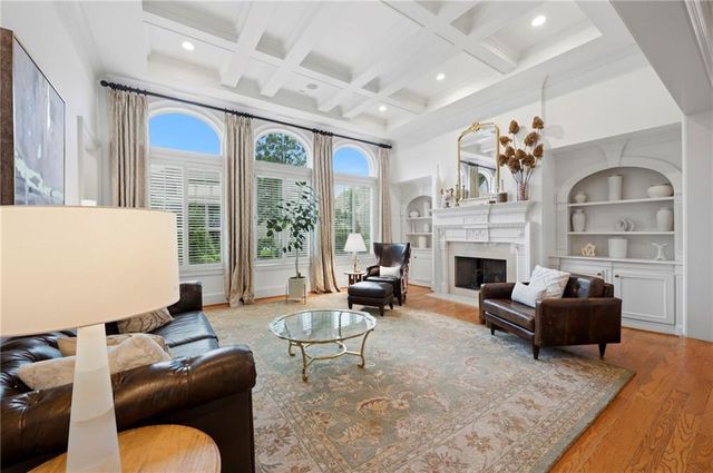 447 Langley Oaks Drive SE, Marietta, GA 30067