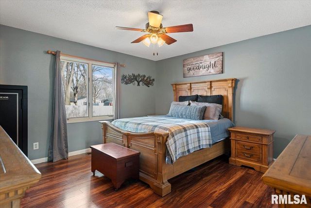 51 Squires Road, Springfield, IL 62704