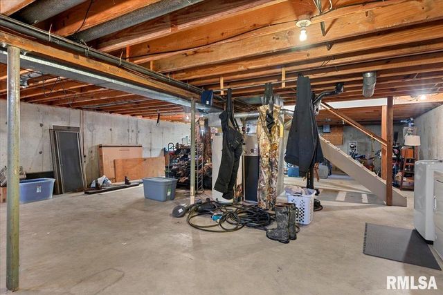 51 Squires Road, Springfield, IL 62704