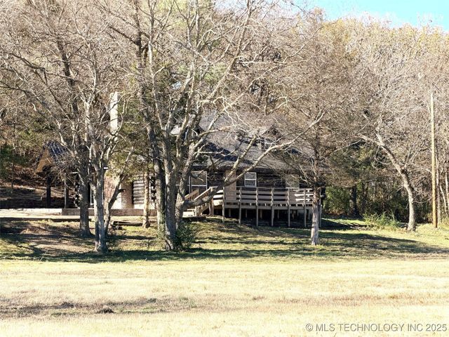 1209 W Ragan Street, Henryetta, OK 74437