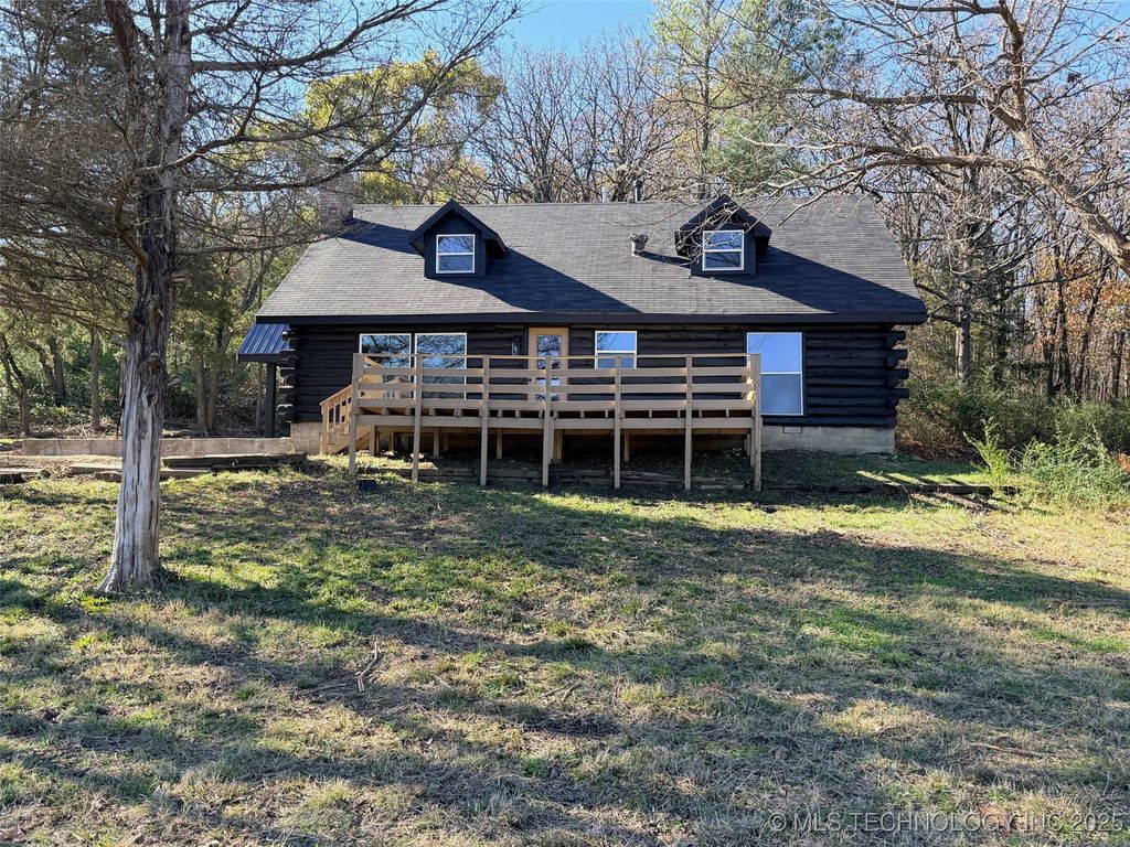 1209 W Ragan Street, Henryetta, OK 74437