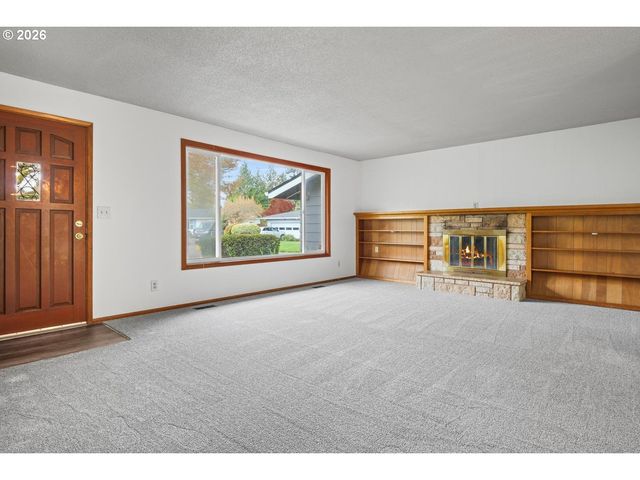 18411 Se IVON Ct, Gresham, OR 97030