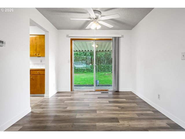 18411 Se IVON Ct, Gresham, OR 97030