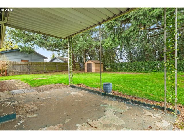 18411 Se IVON Ct, Gresham, OR 97030