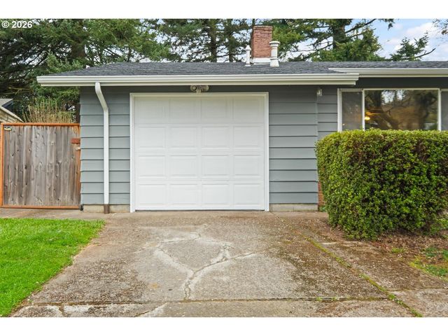 18411 Se IVON Ct, Gresham, OR 97030