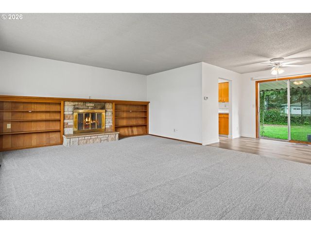 18411 Se IVON Ct, Gresham, OR 97030