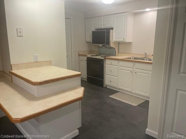 13096 Village Court, Clio, MI 48420