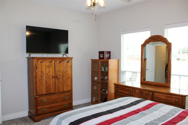 510 Ellis Place Drive, Greenville, TX 75402