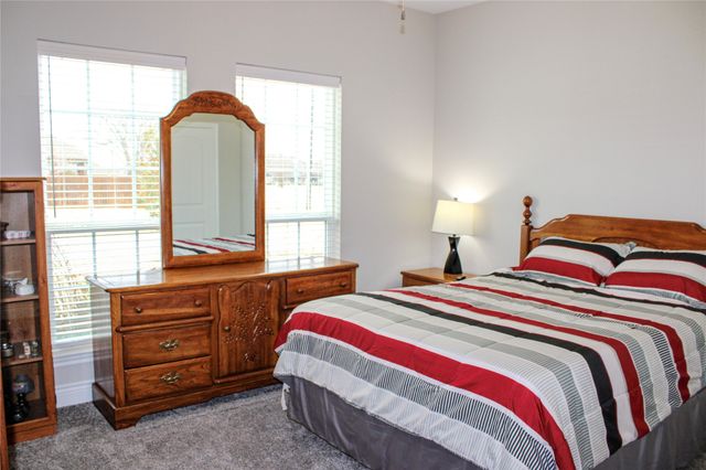 510 Ellis Place Drive, Greenville, TX 75402