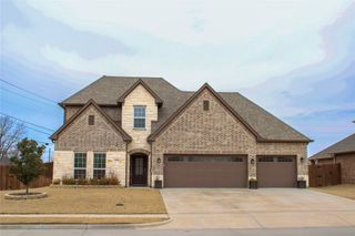 510 Ellis Place Drive, Greenville, TX 75402