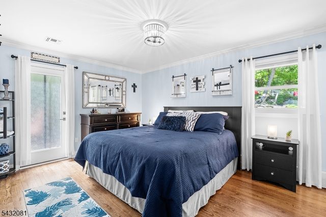 21 Skyline Dr, Hopatcong Boro, NJ 07821