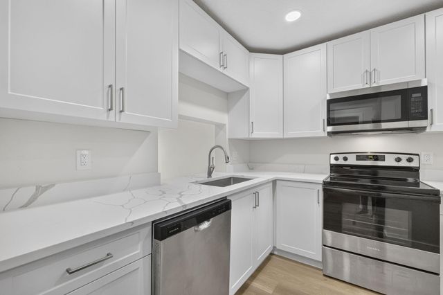 7410 Woodmont Terrace 202, Tamarac, FL 33321