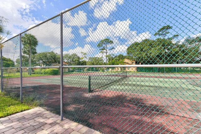 7410 Woodmont Terrace 202, Tamarac, FL 33321