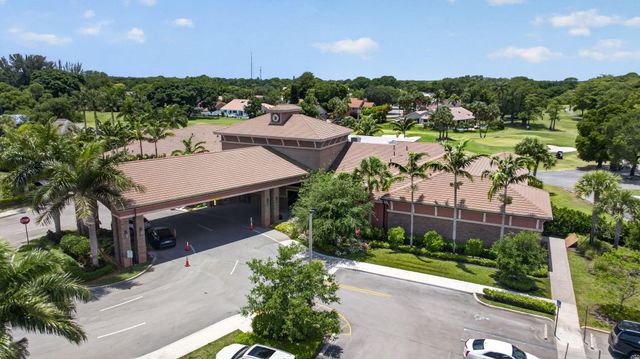 7410 Woodmont Terrace 202, Tamarac, FL 33321