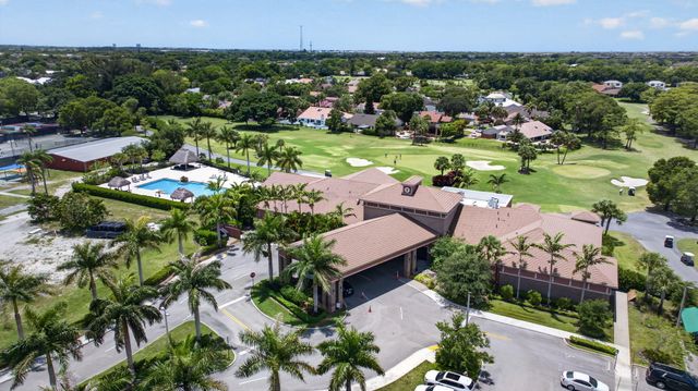 7410 Woodmont Terrace 202, Tamarac, FL 33321