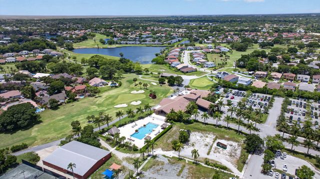 7410 Woodmont Terrace 202, Tamarac, FL 33321