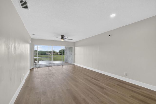 7410 Woodmont Terrace 202, Tamarac, FL 33321