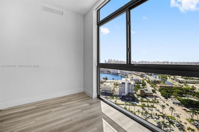 101 Diplomat Pkwy 1910, Hallandale Beach, FL 33009