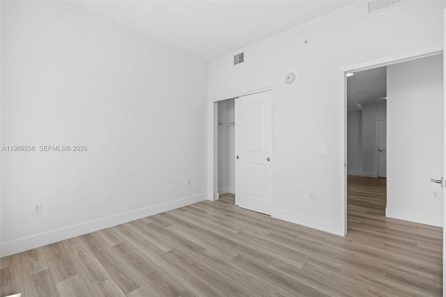 101 Diplomat Pkwy 1910, Hallandale Beach, FL 33009