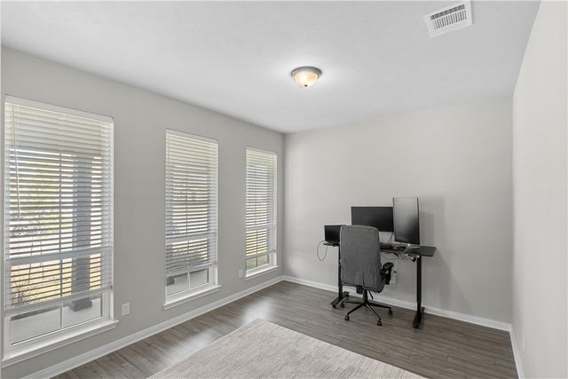 1925 Viva Road, Bryan, TX 77807