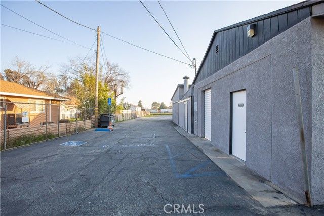 17635 Arrow Boulevard, Fontana, CA 92335