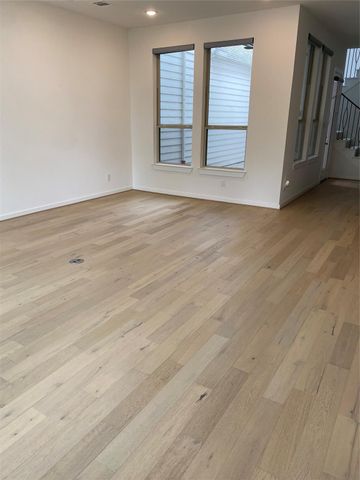 523 Cypress Valley Avenue, Montgomery, TX 77316