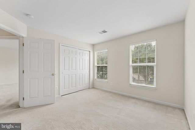 42650 HARRIS ST, Chantilly, VA 20152
