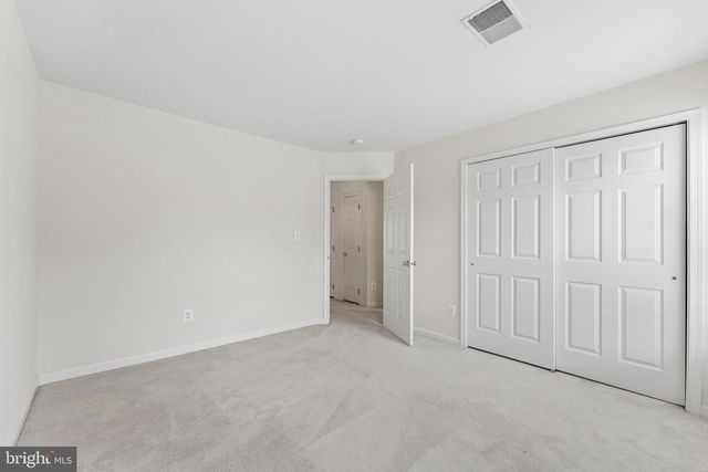 42650 HARRIS ST, Chantilly, VA 20152