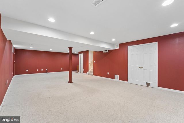 42650 HARRIS ST, Chantilly, VA 20152