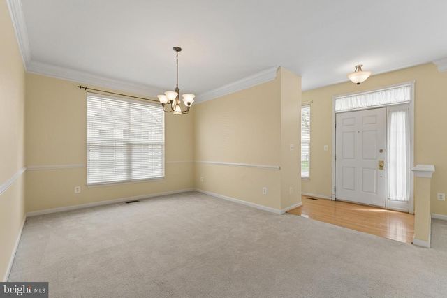 42650 HARRIS ST, Chantilly, VA 20152
