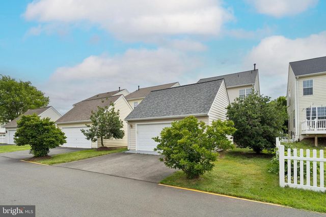 42650 HARRIS ST, Chantilly, VA 20152