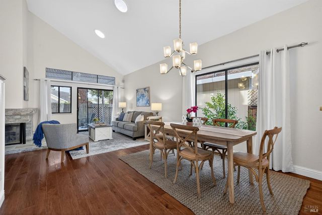 172 S Temelec Cir, Sonoma, CA 95476