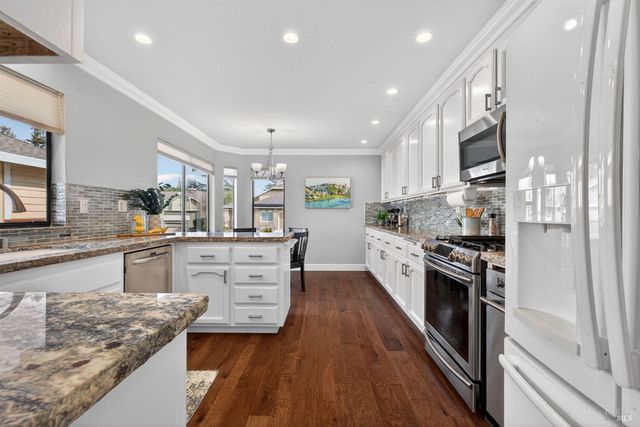 172 S Temelec Cir, Sonoma, CA 95476