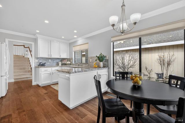 172 S Temelec Cir, Sonoma, CA 95476