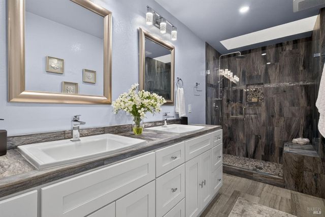 172 S Temelec Cir, Sonoma, CA 95476