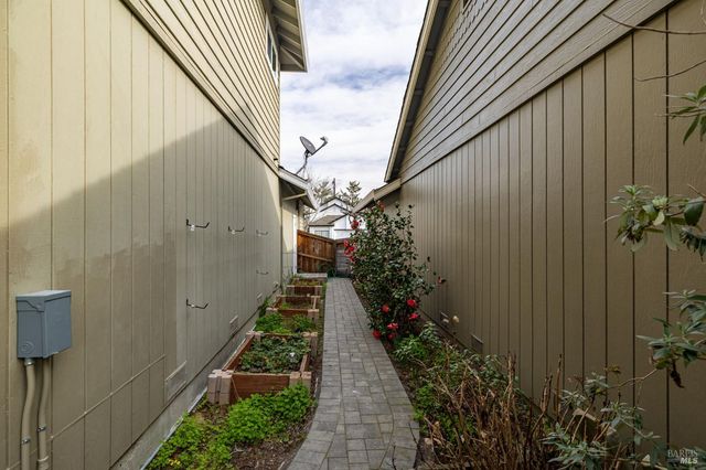 172 S Temelec Cir, Sonoma, CA 95476