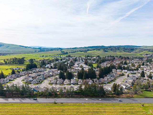 172 S Temelec Cir, Sonoma, CA 95476