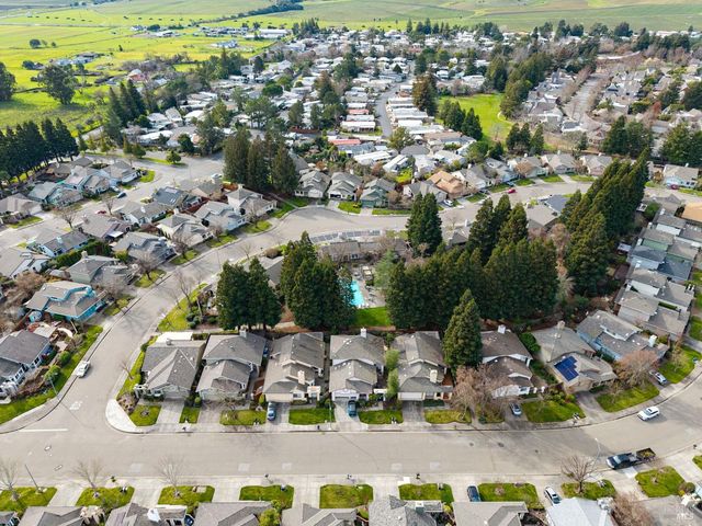 172 S Temelec Cir, Sonoma, CA 95476