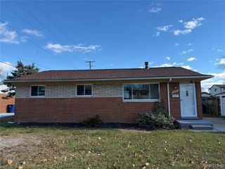 147 S Carlson Street, Westland, MI 48186